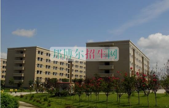 南充職業(yè)技術(shù)學(xué)院是幾專(zhuān)