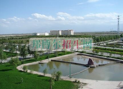 酒泉職業(yè)技術學院網站網址