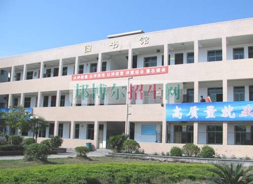 高中畢業(yè)可以學(xué)計算機多媒體技術(shù)嗎