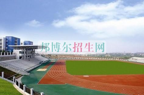 高中沒畢業(yè)可以學(xué)計算機多媒體技術(shù)嗎