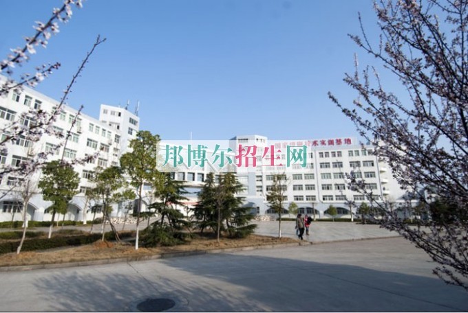 好一點的計算機(jī)網(wǎng)絡(luò)技術(shù)學(xué)校