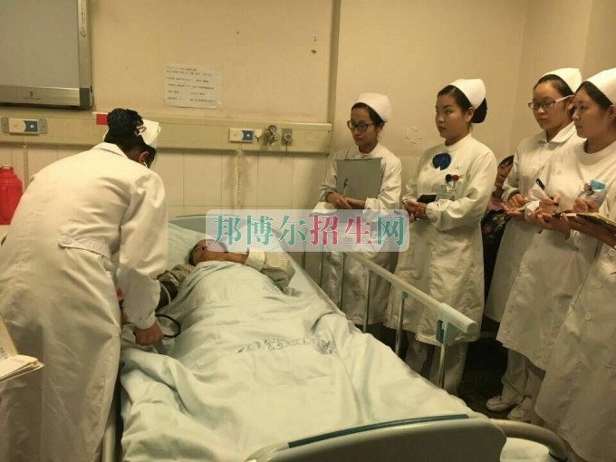 高中沒畢業(yè)可以學助產(chǎn)護理嗎