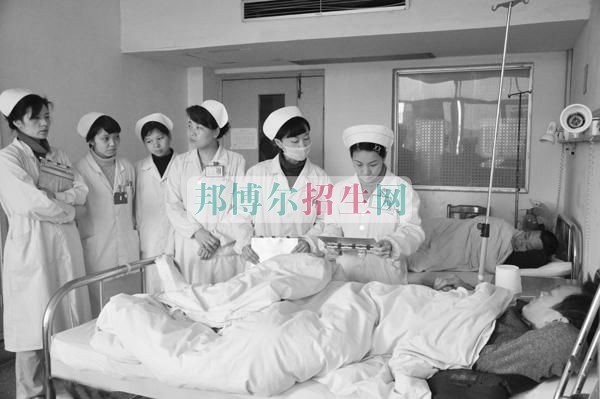 女生學(xué)高級護(hù)理好嗎