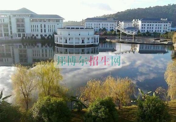 中?？祻?fù)治療可以考大專嗎