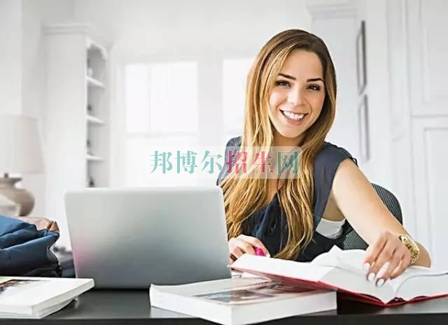成都女生讀計算機(jī)網(wǎng)絡(luò)技術(shù)怎么樣
