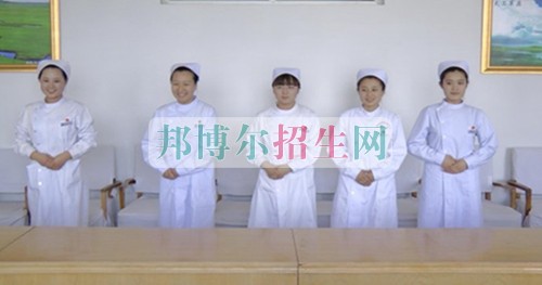 成都內(nèi)助產(chǎn)護(hù)理好的大專(zhuān)排名