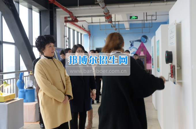 市委常委、宣傳部長潘梅到川南幼兒師范高等?？茖W(xué)校調(diào)研思想政治工作