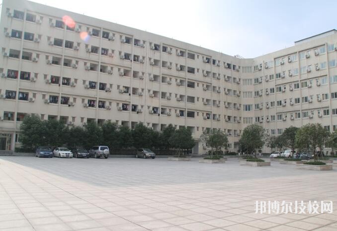 重慶礦業(yè)工程學校怎么樣、好不好