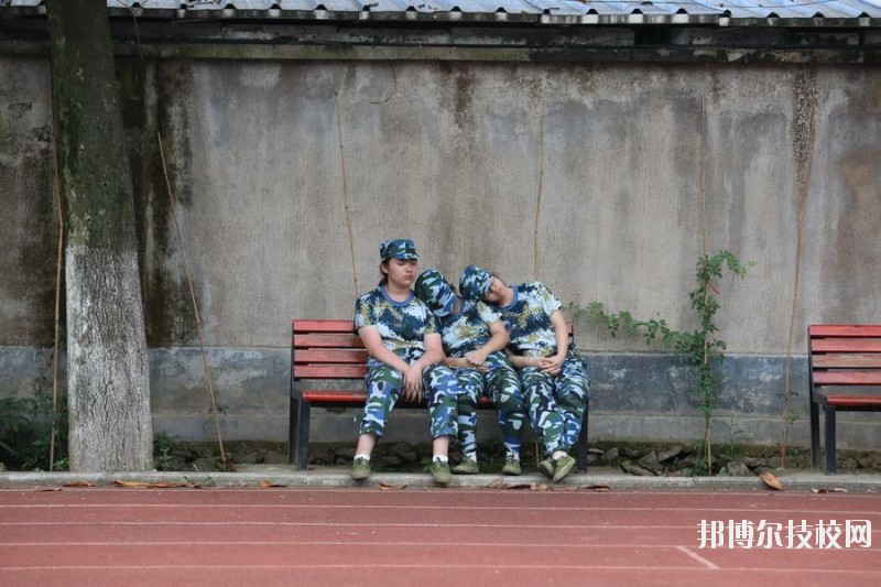 永康衛(wèi)生學(xué)校2020年學(xué)費、收費多少 