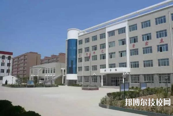 長(zhǎng)武職業(yè)教育中心2020年報(bào)名條件、招生要求、招生對(duì)象