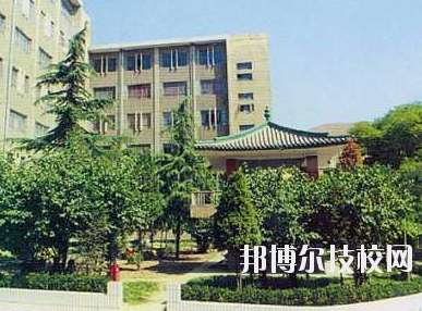 蘭州鐵路機(jī)械學(xué)校怎么樣、好不好