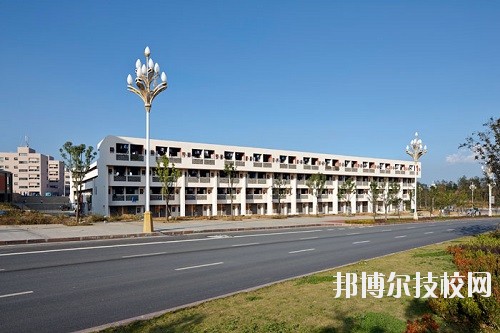 貴州廣播電影電視學(xué)校2020年報(bào)名條件、招生要求、招生對(duì)象