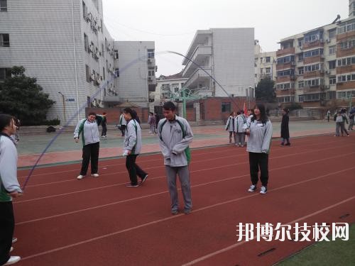 西安市商貿(mào)旅游成人中等專業(yè)學校2020年報名條件、招生要求、招生對象