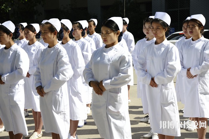 石家莊和平醫(yī)學(xué)中等專業(yè)學(xué)校2020年報(bào)名條件、招生要求、招生對(duì)象
