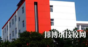 長慶石油學(xué)校2020年報(bào)名條件、招生要求、招生對象