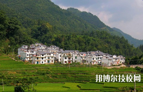 望謨中等職業(yè)學(xué)校怎么樣、好不好