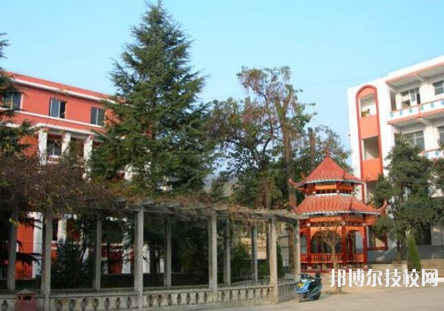 畢節(jié)財貿(mào)學校怎么樣、好不好