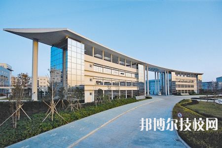 鄞州職業(yè)教育中心學(xué)校2020年報(bào)名條件、招生要求、招生對象