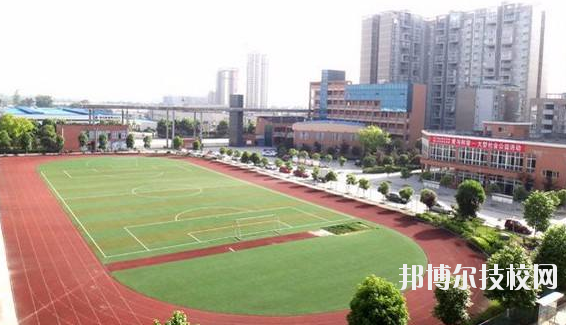重慶潼南闇公職業(yè)高級(jí)中學(xué)2020年報(bào)名條件、招生要求、招生對(duì)象
