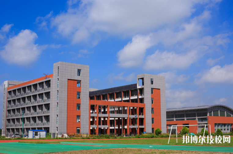 江蘇阜寧中等專業(yè)學校2020年報名條件、招生要求、招生對象