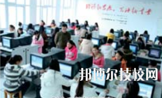 重慶萬(wàn)州第一職業(yè)高級(jí)中學(xué)怎么樣、好不好
