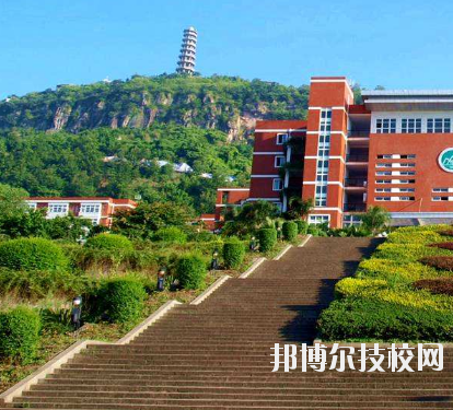 重慶南桐礦業(yè)有限責(zé)任公司技工學(xué)校2020年報名條件、招生要求、招生對象