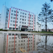 揚州旅游商貿(mào)學校