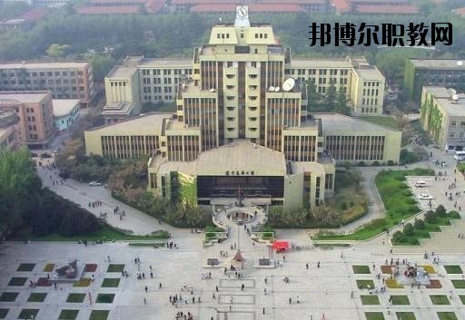 天門(mén)職教中心2020年報(bào)名條件、招生要求、招生對(duì)象