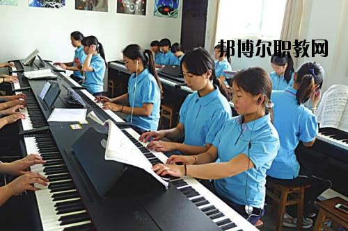 冊(cè)亨中等職業(yè)學(xué)校怎么樣、好不好