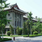 鶴峰職業(yè)技術學校
