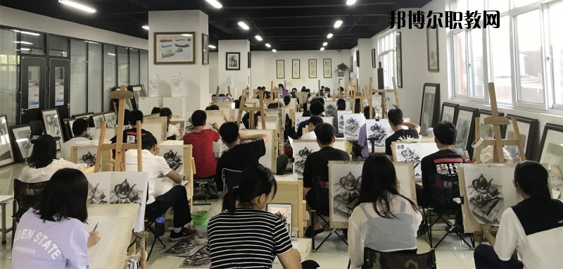 西安東方美術(shù)高中2020年報名條件、招生要求、招生對象 