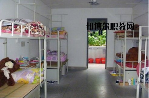 江門(mén)工貿(mào)職業(yè)技術(shù)學(xué)校2020年宿舍條件