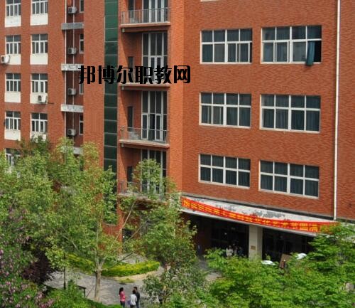 河南工業(yè)設計學校網站網址