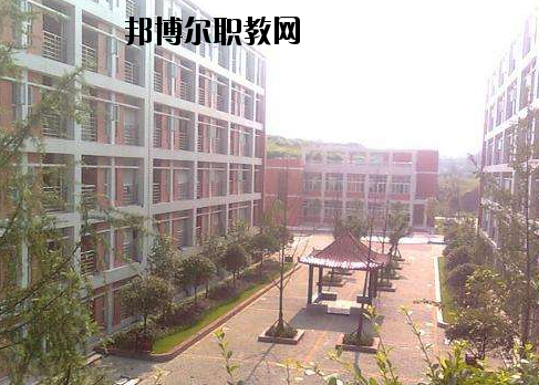 安吉職業(yè)技術學校網(wǎng)站網(wǎng)址