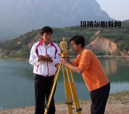 鄭州測(cè)繪學(xué)校2021年報(bào)名條件、招生對(duì)象
