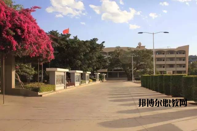 元謀縣職業(yè)高級(jí)中學(xué)2020年報(bào)名條件、招生要求、招生對(duì)象