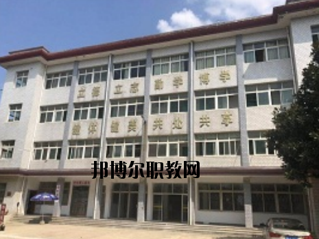武漢康華中等職業(yè)藝術學校怎么樣、好不好