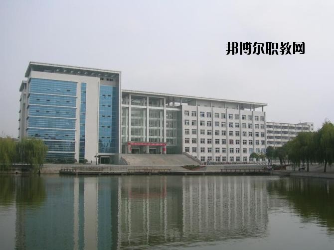 江川縣職業(yè)中學(xué)怎么樣、好不好