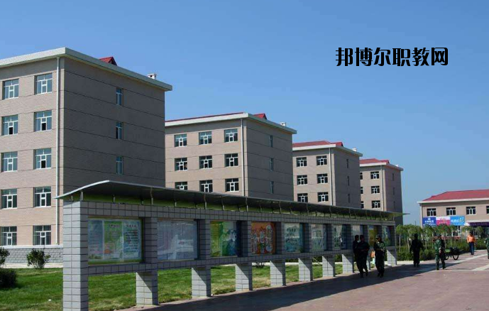 新鄉(xiāng)相魁中等專業(yè)學校2021年報名條件、招生要求、招生對象