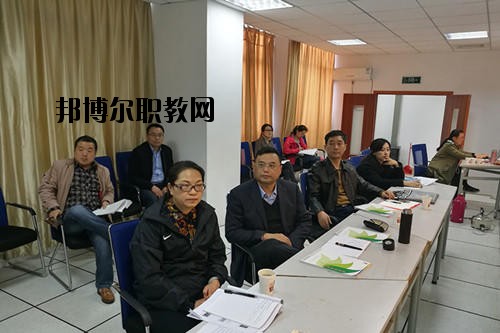 通?？h職業(yè)高級中學地址在哪里