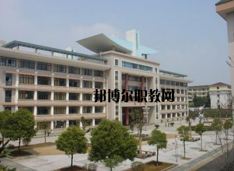 贛州服裝職業(yè)技術(shù)學(xué)校2020年報(bào)名條件、招生要求、招生對(duì)象