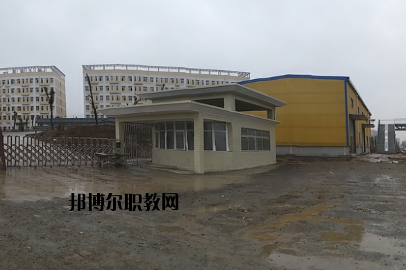 黃石第一技工學(xué)校2020年報名條件、招生要求、招生對象