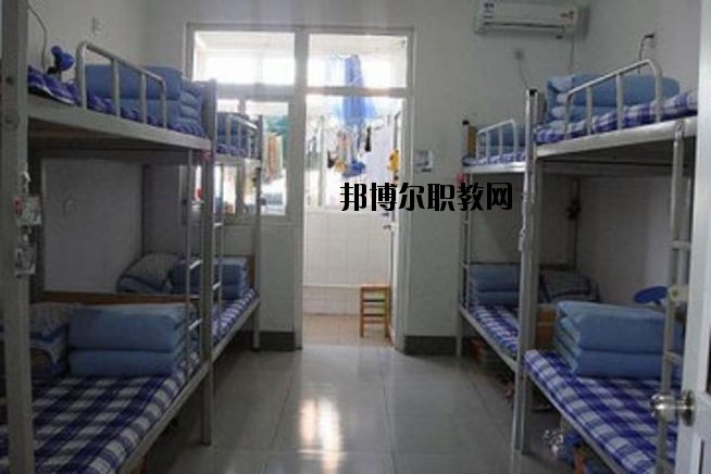 資陽(yáng)市樂至機(jī)電職業(yè)技術(shù)學(xué)校2020年宿舍條件