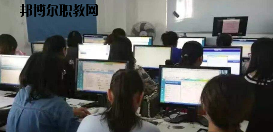 梧州機(jī)電技工學(xué)校2020年報(bào)名條件、招生要求、招生對(duì)象 