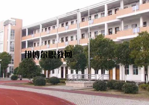 景德鎮(zhèn)體育運(yùn)動(dòng)學(xué)校2020年報(bào)名條件、招生要求、招生對(duì)象