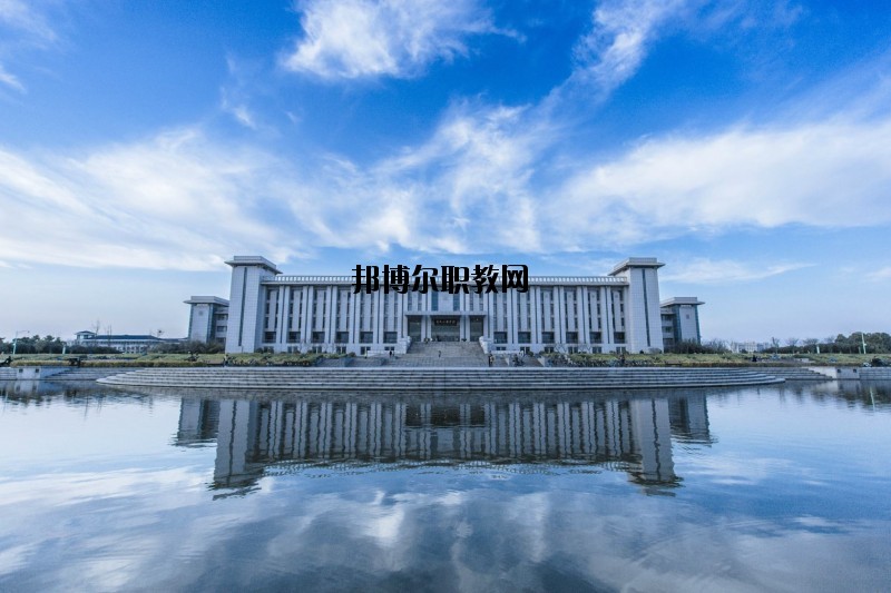 麻城順河高級(jí)職業(yè)中學(xué)2020年有哪些專(zhuān)業(yè)