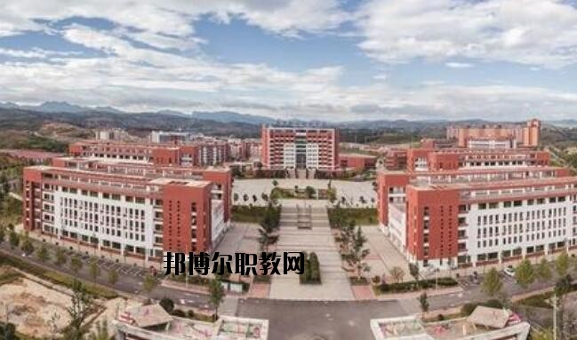 畢節(jié)農(nóng)業(yè)學(xué)校2020年報名條件、招生要求、招生對象