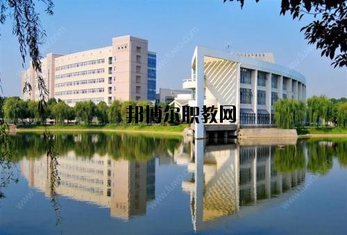 黃岡聯(lián)升職業(yè)技術(shù)學(xué)校2020年報名條件、招生要求、招生對象