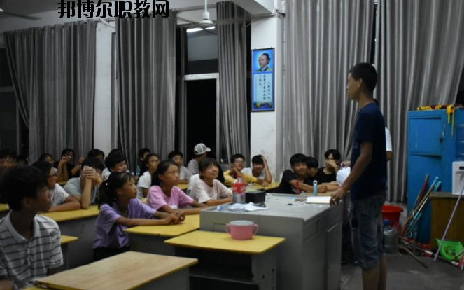 高安職業(yè)教育中心怎么樣、好不好