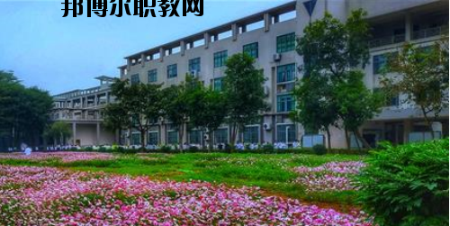 佛山順德區(qū)龍江職業(yè)技術(shù)學(xué)校2020年報(bào)名條件、招生要求、招生對(duì)象
